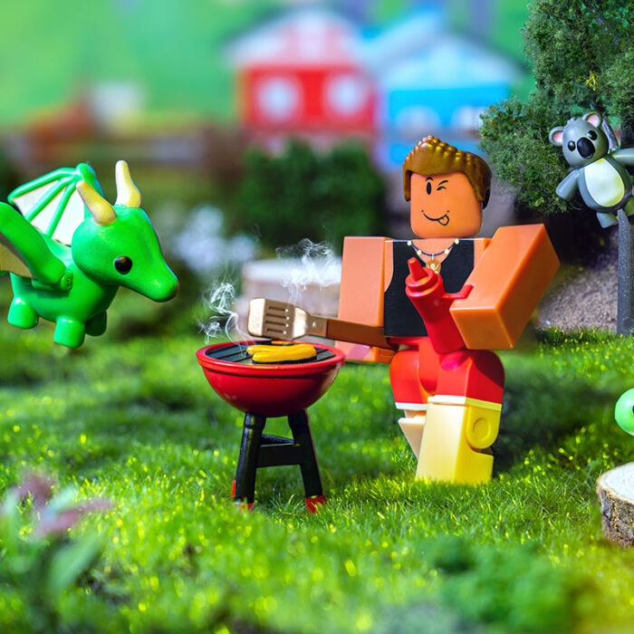 Roblox_1-800x800_2 Roblox_1-800x800_2